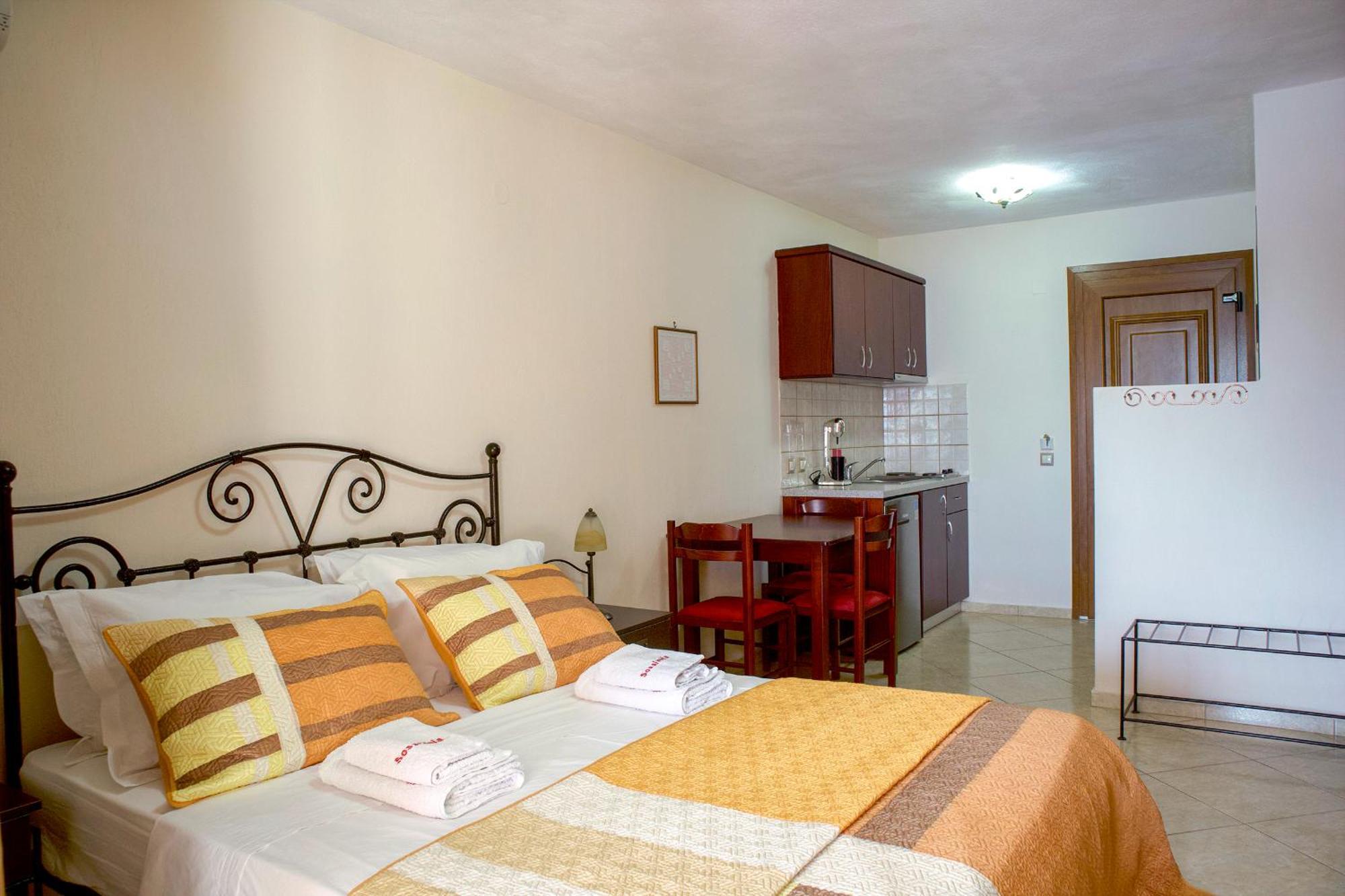 Sossinola Aparthotel Steni Vala Alonissos Ngoại thất bức ảnh